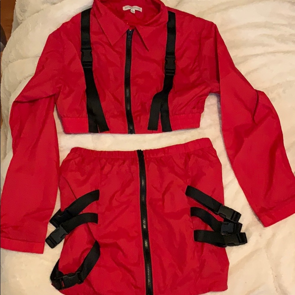 Two piece set